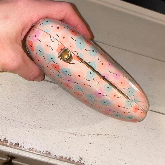 Nanette Lepore floral peach pastel glasses case sunglasses holder​​ - Picture 3 of 3